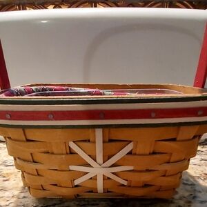 Longabrrger Handcrafted Small Snowflake Basket with Liner & Protector